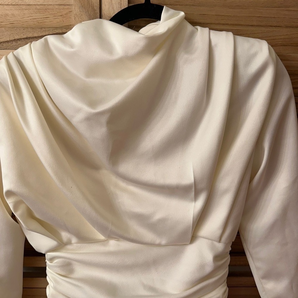 House of CB Giorgiana Ivory Satin Draped Mini Dress Size S - Picture 5 of 9